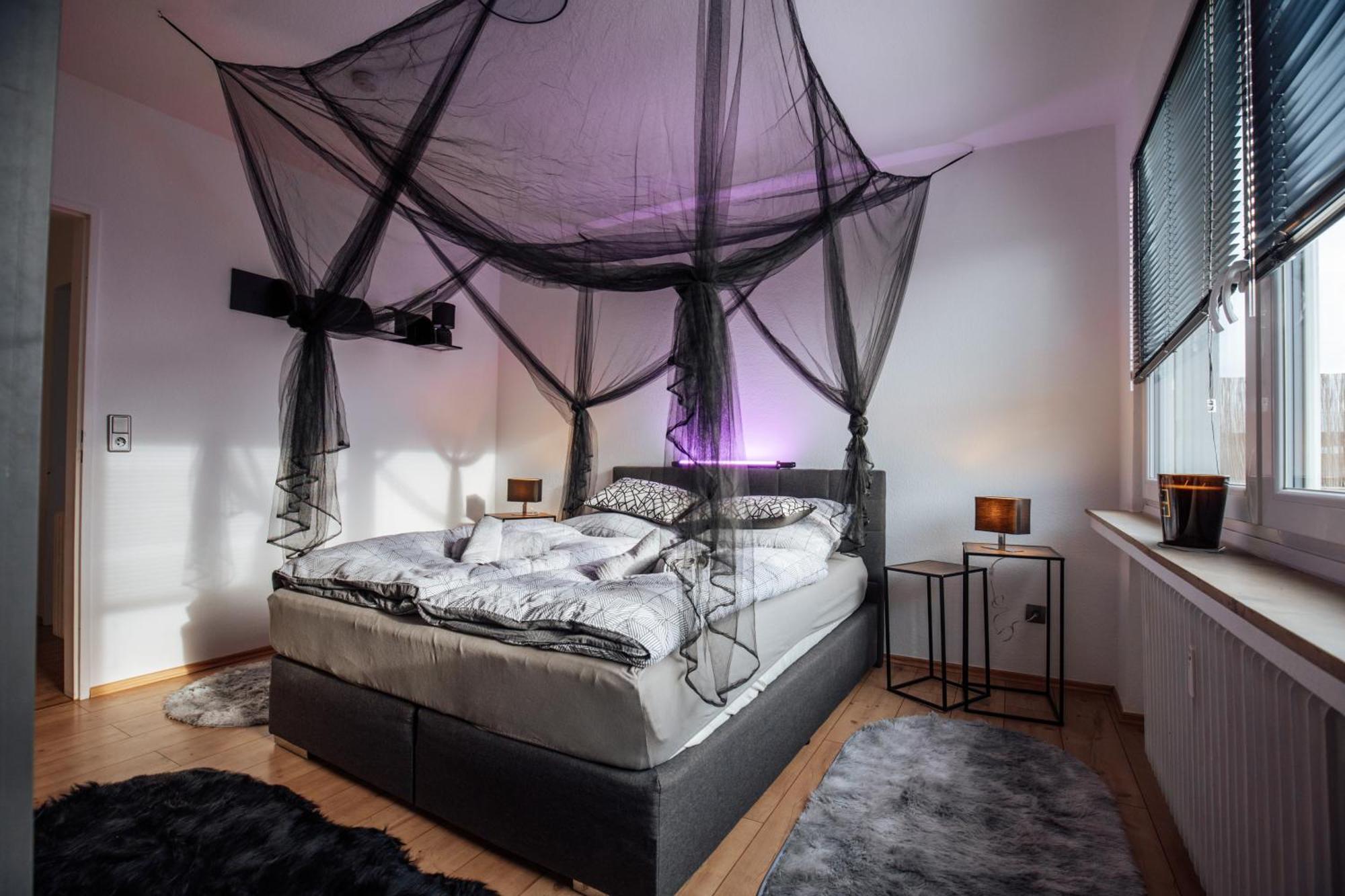Apartment Bold & Black - Balcony - Netflix - Wifi - 5 Person *
